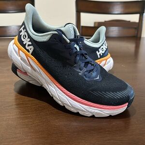 Hoka Women’s Clifton 7 Running Shoes - 7.5